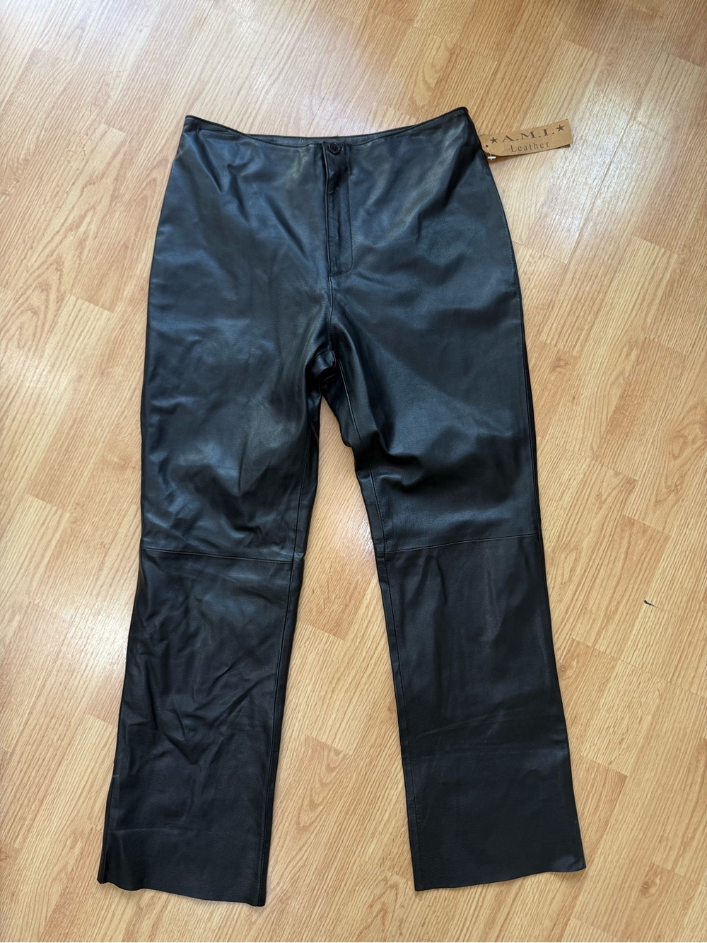 A.M.I. Vintage Black Genuine Leather Pants Y2K Size 10